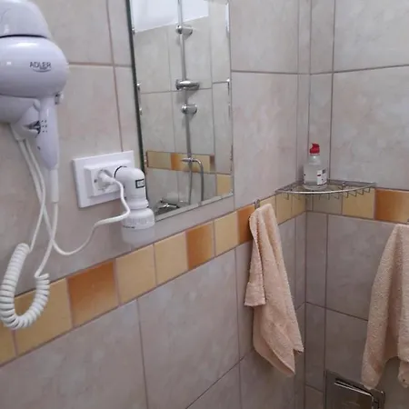 Thelena Apartmant 2 *