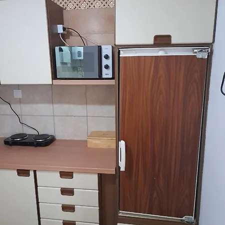Thelena Apartmant 2 *